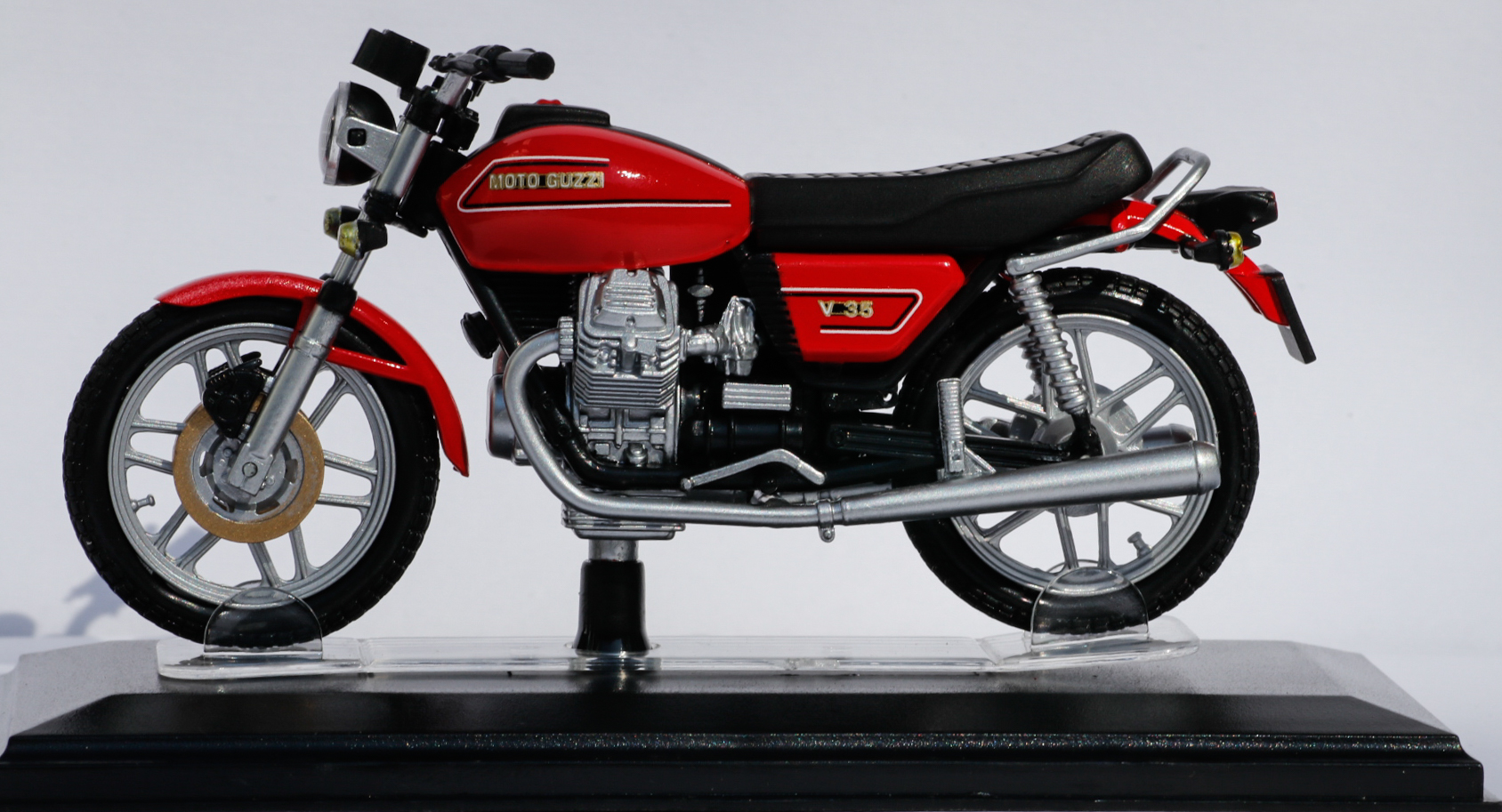 Starline Moto Guzzi V35